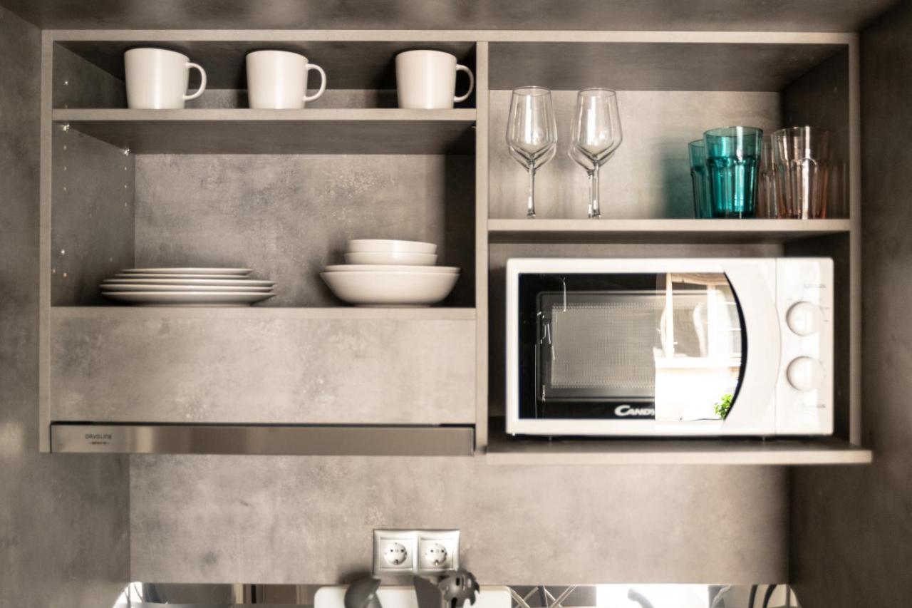 A13 Pristine & Sunny 30M2 Flat Near Syntagma Sq Apartment Athens Ngoại thất bức ảnh