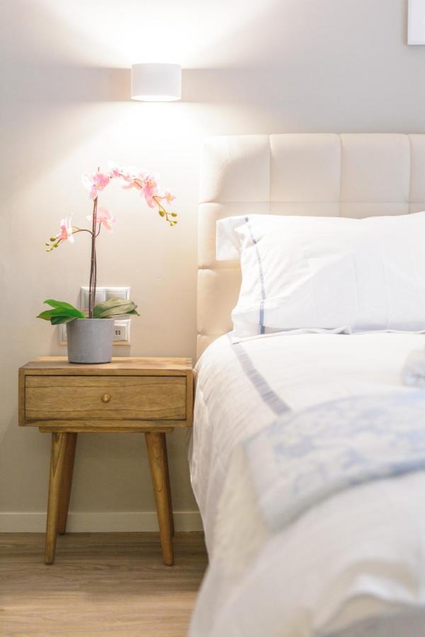 A13 Pristine & Sunny 30M2 Flat Near Syntagma Sq Apartment Athens Ngoại thất bức ảnh