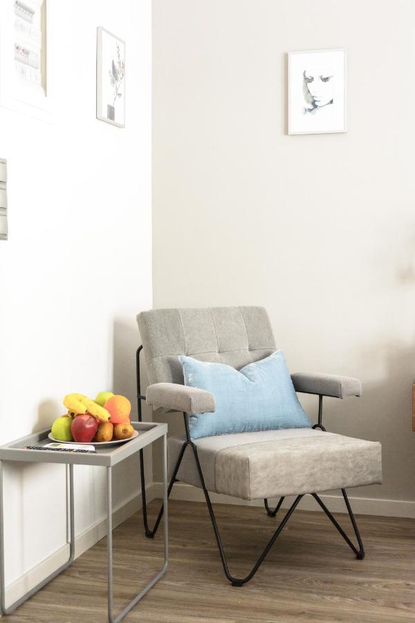 A13 Pristine & Sunny 30M2 Flat Near Syntagma Sq Apartment Athens Ngoại thất bức ảnh